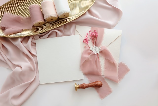 The Ultimate Guide to Creating Beautiful and Personalized Wedding Invitations - Why You Should Choose Paper Wedding Invitations for Your Special Day
